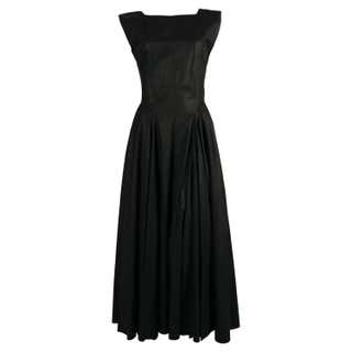 Azzedine Alaia black chenille knitted 'houpette' trained evening dress ...