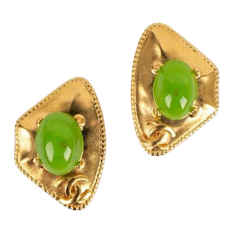 Chanel Earrings Clips in Gold Metal, Glass Paste and Strass, 1997 For Sale  at 1stDibs