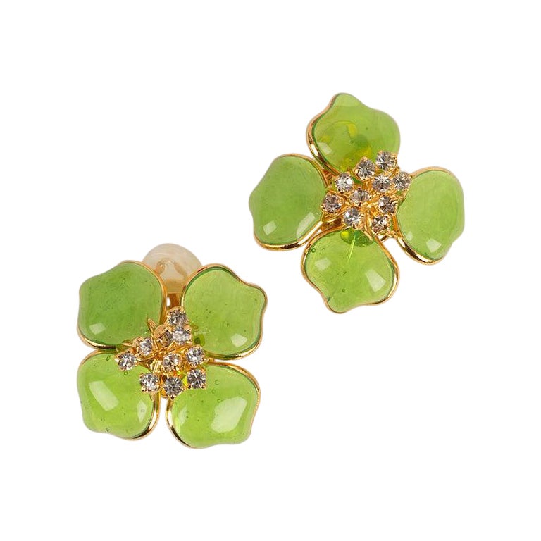 Augustine Gold Plated Metal and Green Glass Paste Clip Earrings For Sale