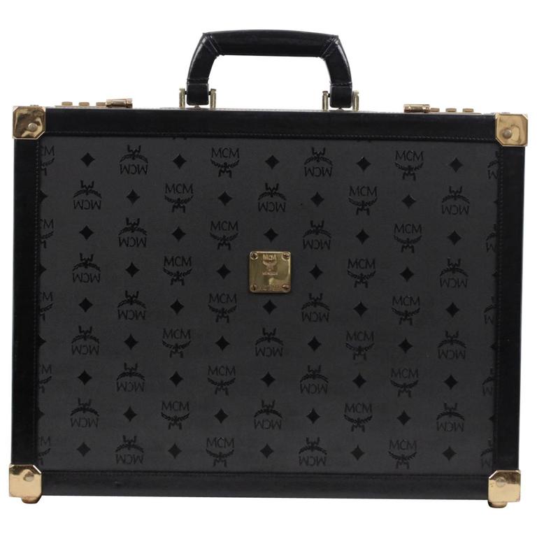 MCM MUNCHEN Schwarze LOGO Canvas and Leder BRIEFCASE Attache HARD SIDED  Tasche im Angebot bei 1stDibs