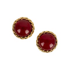 Chanel Earring Clips in Gilded Metal and Cabochons in Glass Paste