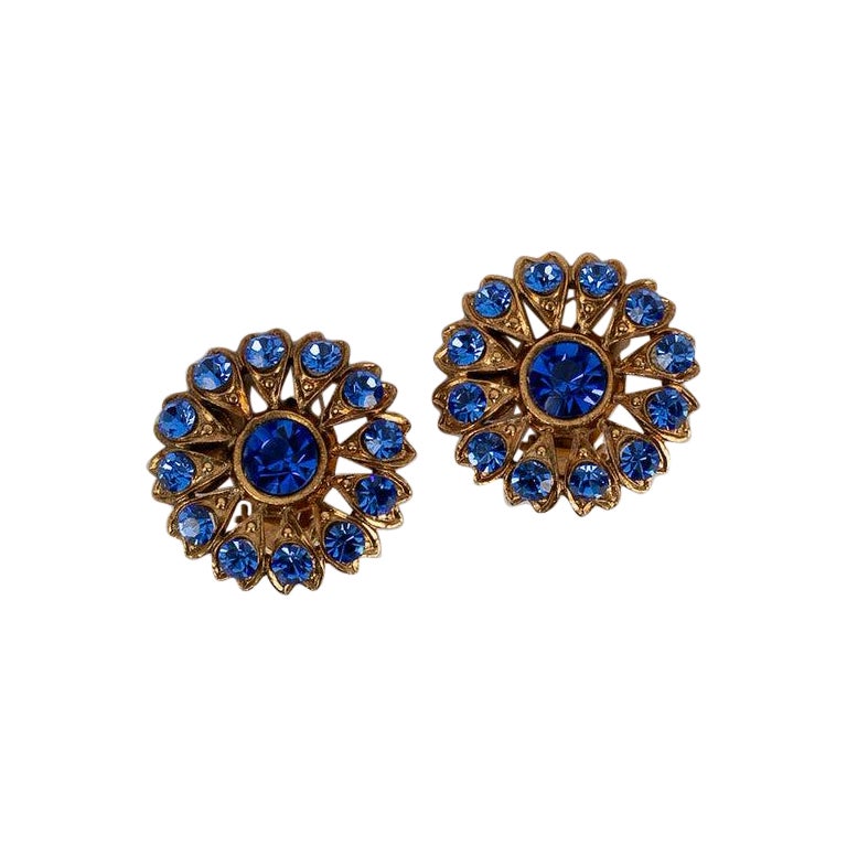 Nina Ricci Golden Metal and Rhinestone Clip Earrings