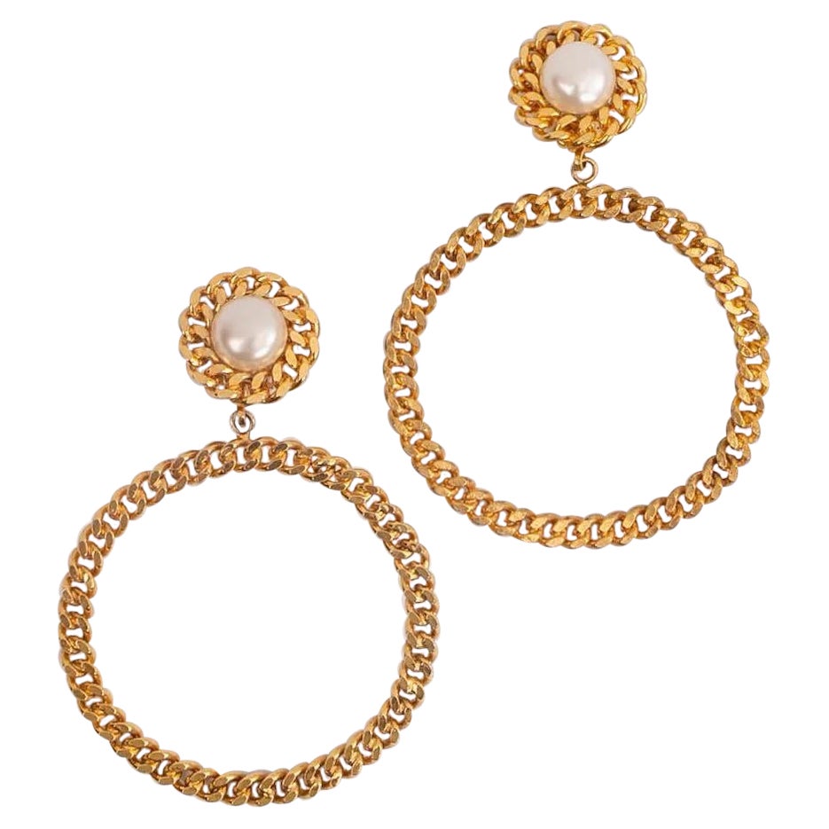 Chanel Gilded Metal Earrings Composed of Curb Chain For Sale