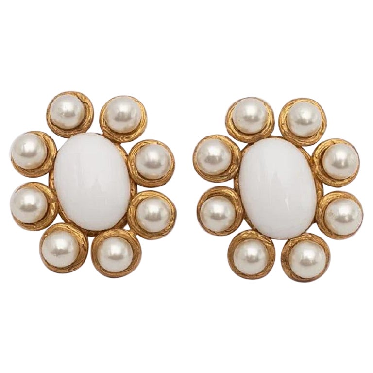Chanel Baroque Gilted Metal Clip-on Earrings, Spring 1993 For Sale