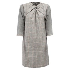 Gucci - Mini-robe à carreaux en laine et soie grise à col torsadé pour femme