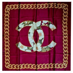 Chanel - Écharpe en soie vintage avec logo CC, 90