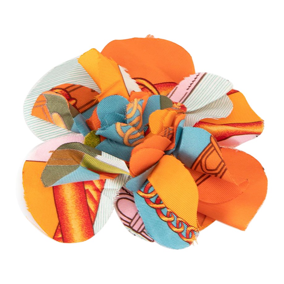 Hermès Women's Orange Silk Charm La Fleur Flower Clip For Sale