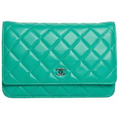 Chanel 22S Light Blue Quilted Caviar CC Card Holder 97ck323s at 1stDibs