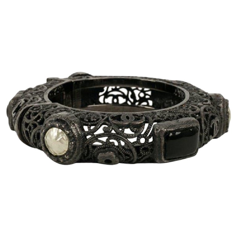 Chanel Bracelet in Dark Silver Metal, 2011 For Sale