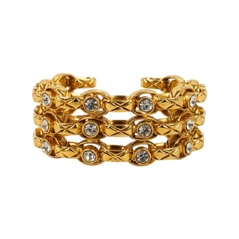 Chanel Bracelet in Gold Metal and Swarovski Strass, 1990s For Sale