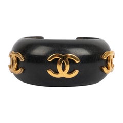 Vintage Chanel Wooden Cuff Bracelet with Gold Metal CC Logos, 1990s