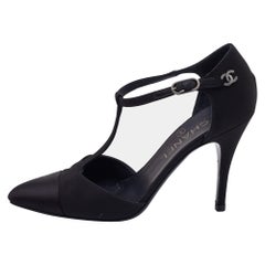 Chanel nero in raso con cinturino a T Taglia 37,5