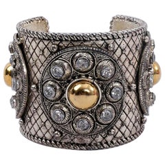 Bracelet manchette Dior en métal argenté