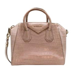 Petit sac Givenchy Antigona en crocodile rose