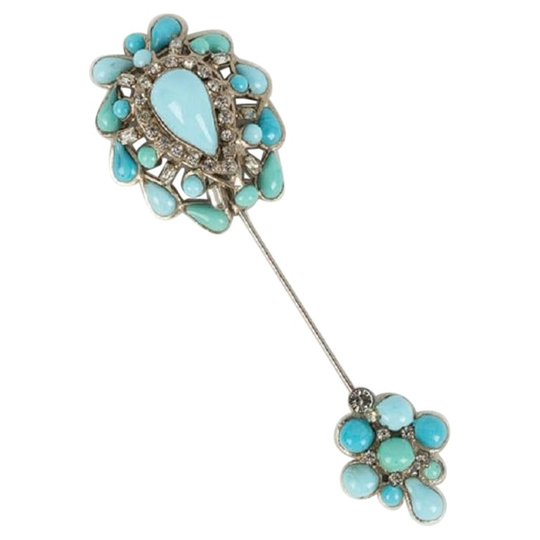 Gripoix Brooch in Silver Metal, Strass and Turquoise Glass Paste For Sale