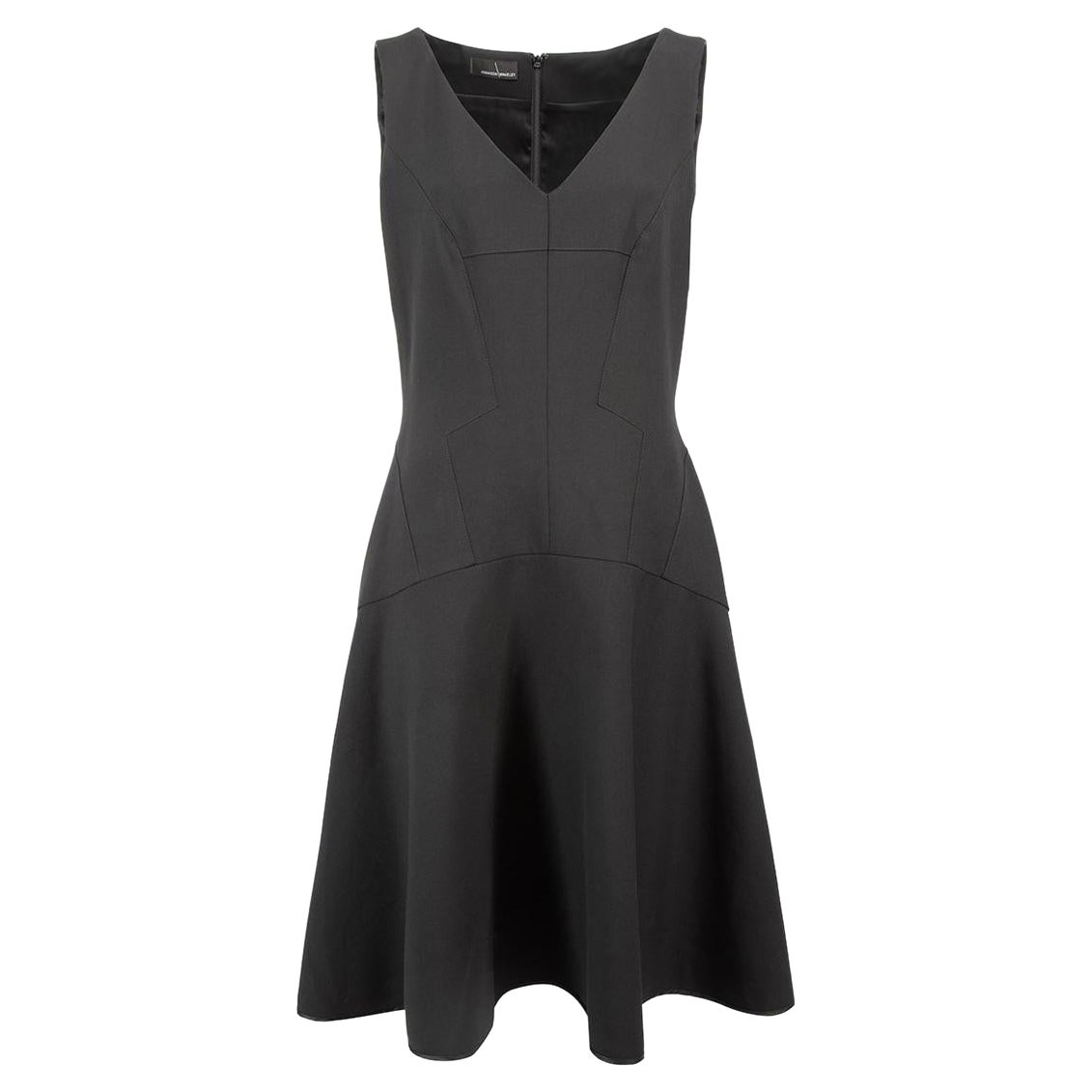 Amanda Wakeley Black V Neckline Midi Length Dress Size L For Sale