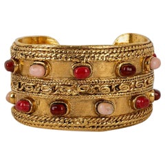 Retro Byzantine Chanel Gold metal Bracelet