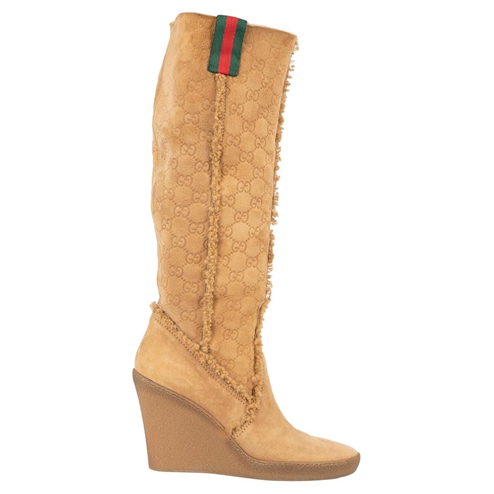 Gucci Camel GG Monogram Shearling Wedge Boots Size IT 38