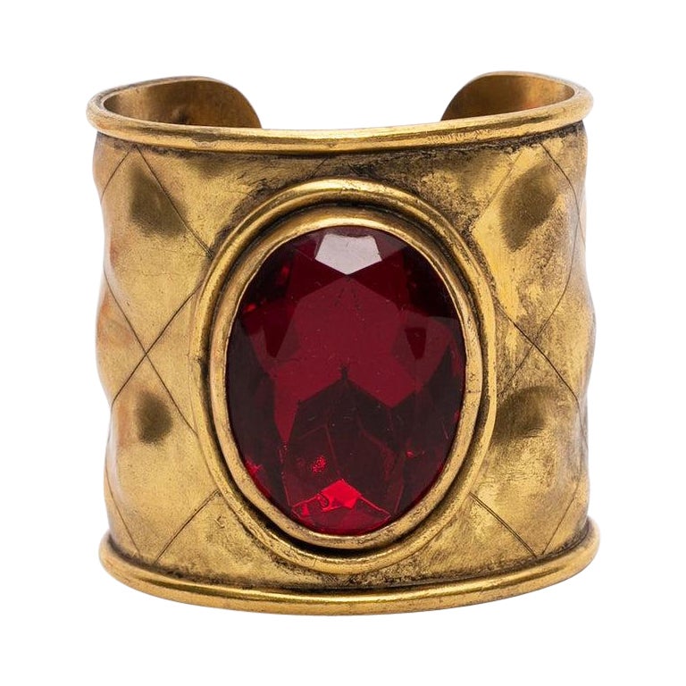 Chanel Gilded Metal Cuff Bracelet with Ruby Rhinestone For Sale