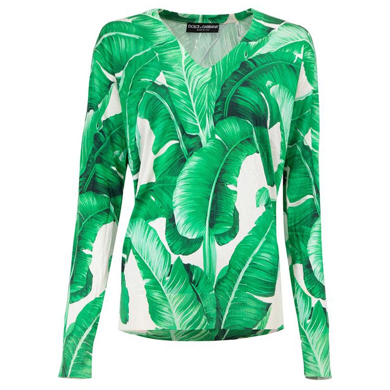 Dolce & Gabbana Green Silk Banana Leaf Print V Neck Jumper Size XXS For Sale