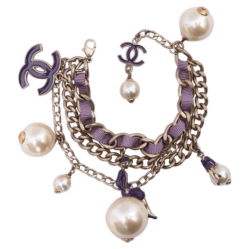 Chanel "Coco Upon The World" Gilted Metal Chain Bracelet, Spring 2004 For Sale