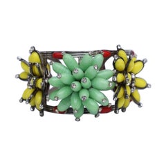 Chanel - Bracelet manchette en pâte de verre multicolore et plaqué argent