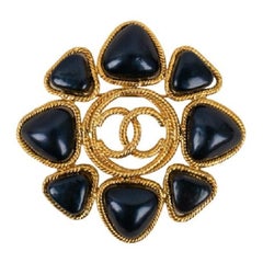Chanel Brooch in Gold Metal and Pearly Cabochons in Shades of Blue