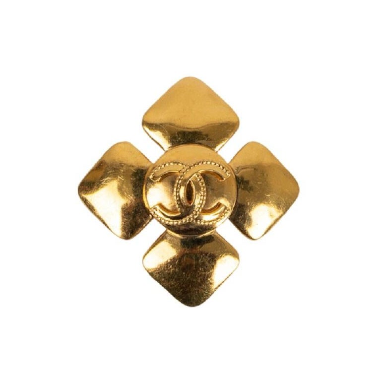 Chanel Brooch in Gilded Metal, Fall 1997 For Sale