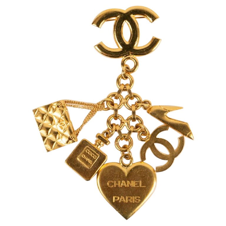 Vintage Chanel Brooch - 485 For Sale on 1stDibs  vintage chanel.broach, vintage  chanel brooch for sale, chanel vintage brooch