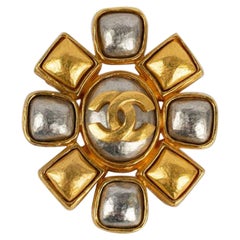 Vintage Chanel Brooch - 485 For Sale on 1stDibs  vintage chanel.broach, vintage  chanel brooch for sale, chanel vintage brooch