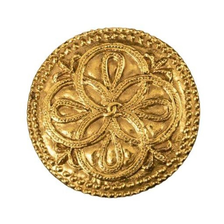 Chanel Gilded Metal Round Brooch For Sale