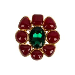 Retro Chanel Brooch in Gold Metal, Rhinestones and Glass Paste
