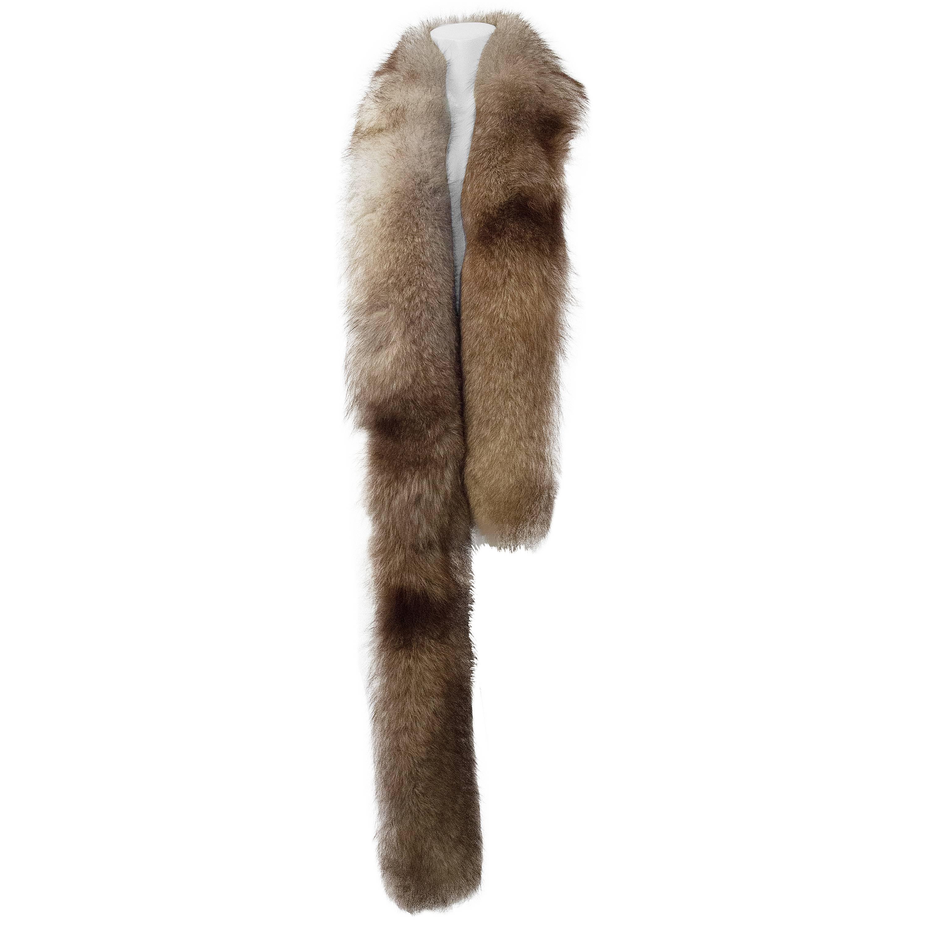 oulard long en renard naturel des années 60  en vente