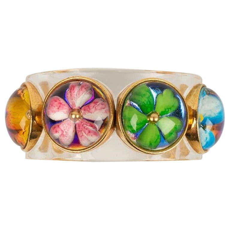 Chanel "Flowers" Bracelet in Bakelite, Glass Paste and Gilded Metal For Sale