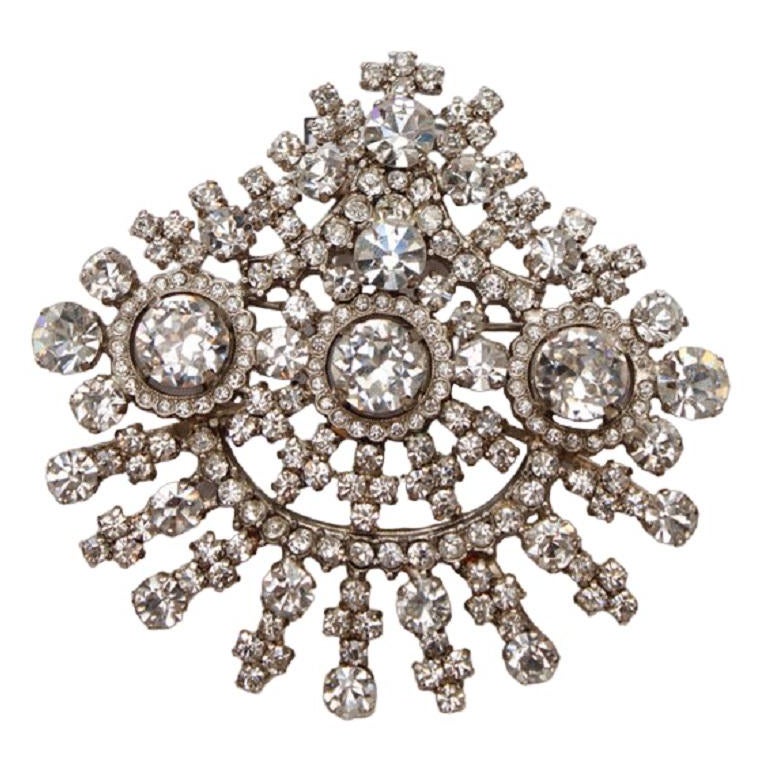 Chanel Silver Plated Brooch with Rhinestones For Sale at 1stDibs