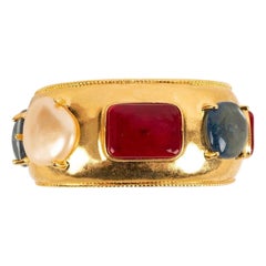 Chanel Cuff in Gilded Metal and Red Glass Paste, 1997
