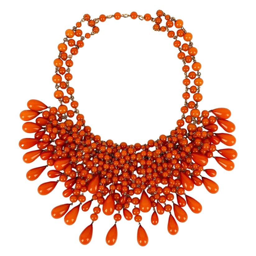 Collier de perles de verre orange Loewe en vente