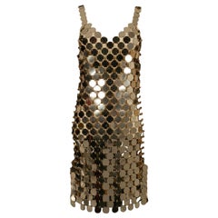 Paco Rabanne Ikonisches Kleid aus goldenen Zelluloidpelzen