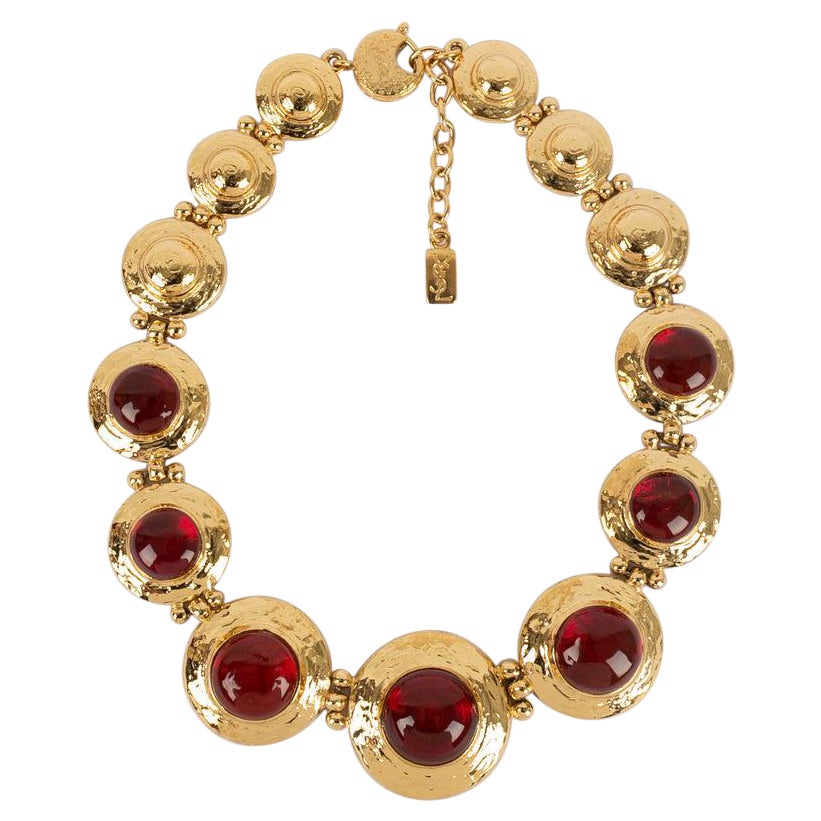 Yves Saint Laurent Collier en métal doré en vente