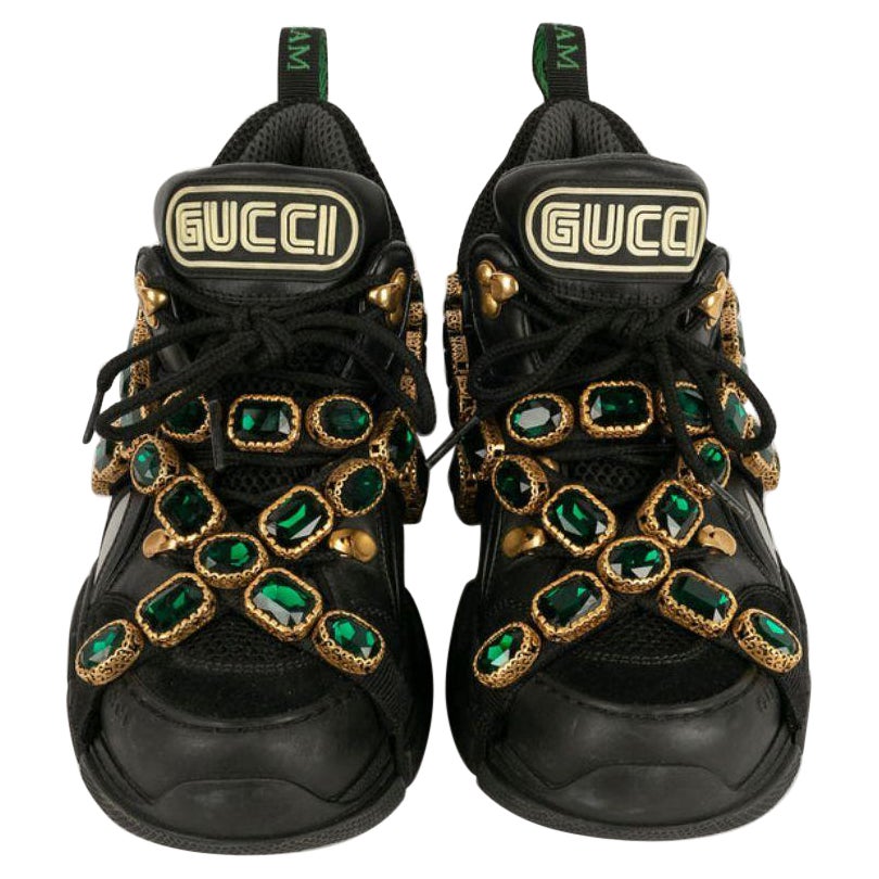 Flashtrek Gucci Shoes, Size 37 For Sale