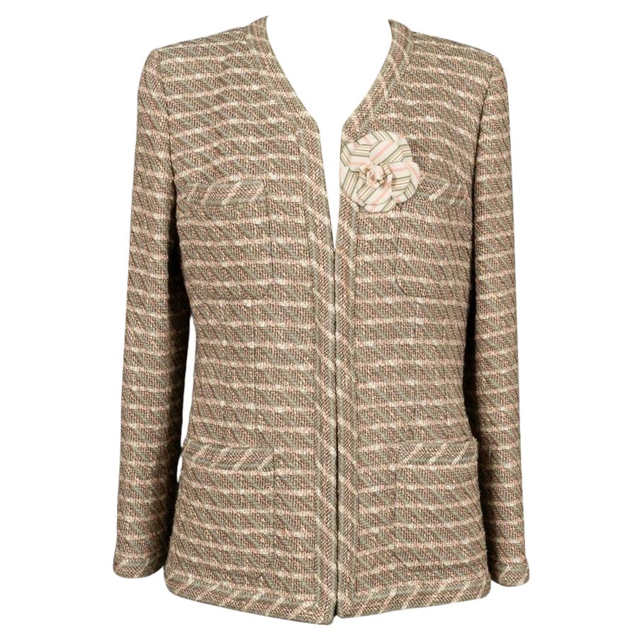 Chanel Wool Tweed Jacket with Silk Lining For Sale at 1stDibs