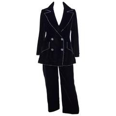 C.1970 Victoria Royal Ltd Mod Black Velvet Beaded Jacket & Pants Tuxedo Suit 