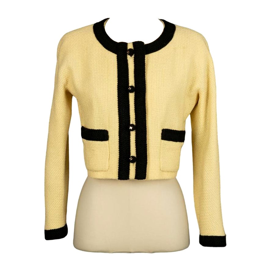 Chanel Jacke aus gelber und schwarzer Wolle im Angebot