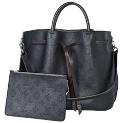 Louis Vuitton Toupie Handbag Vernis at 1stDibs
