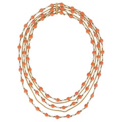Lange Halskette aus Goldmetall, Glaspastell und Perlenperlen