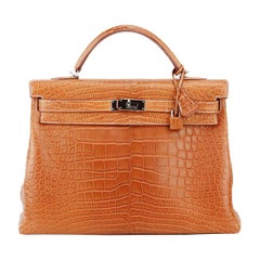Used Hermès 2010 Kelly 40cm Matte Alligator Mississippiensis Leather Bag