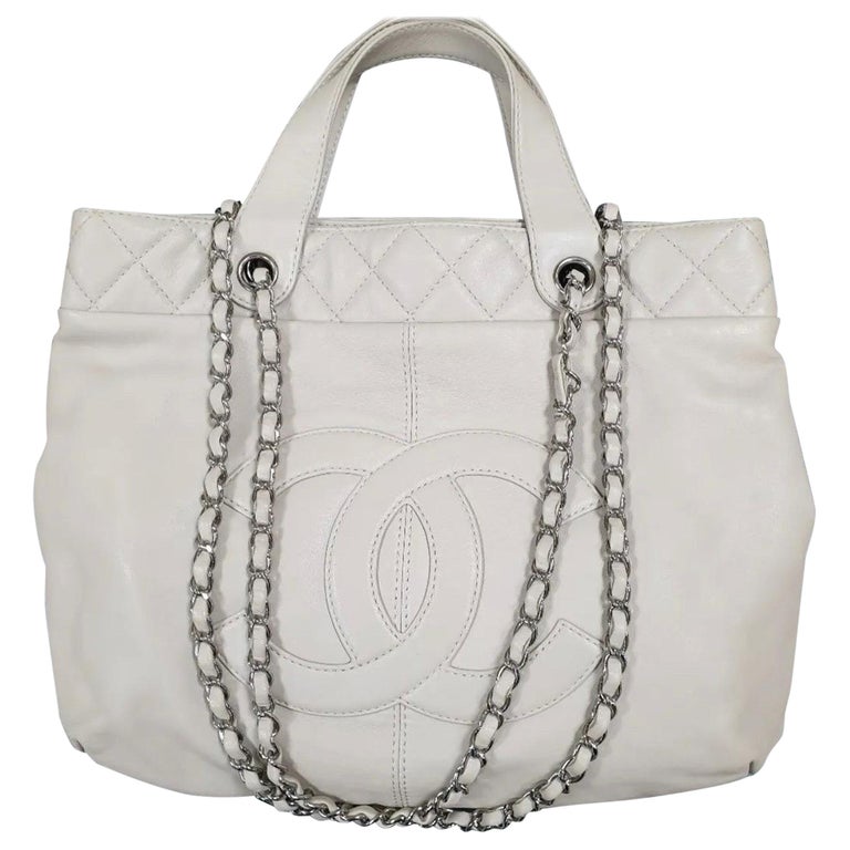 Chanel Cc Tote Bag - 224 For Sale on 1stDibs