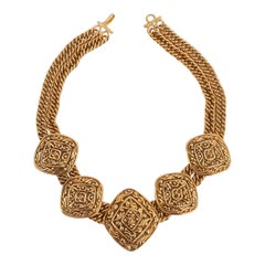 Chanel Diamond Shaped Necklace in Gilded Metal