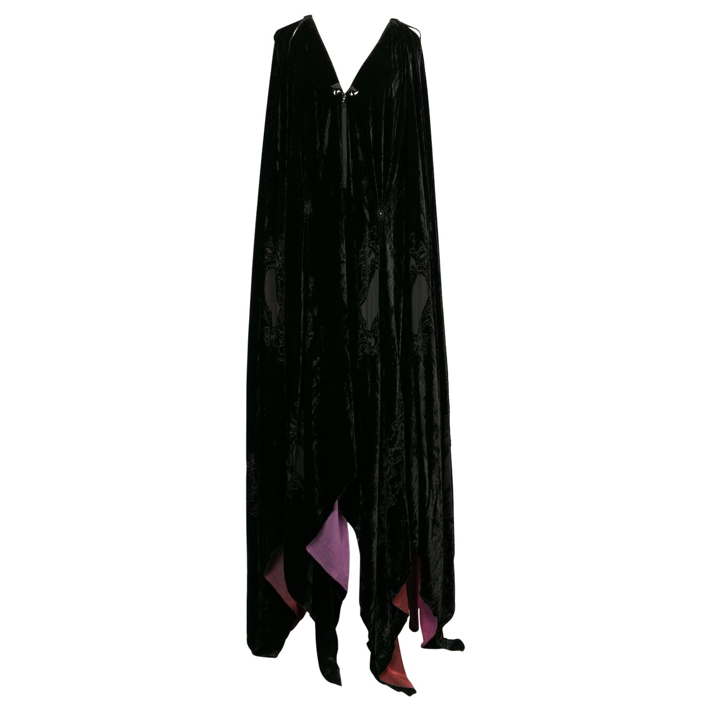 Franck Sorbier Haute Couture Cape in Velvet, 2014/15 For Sale