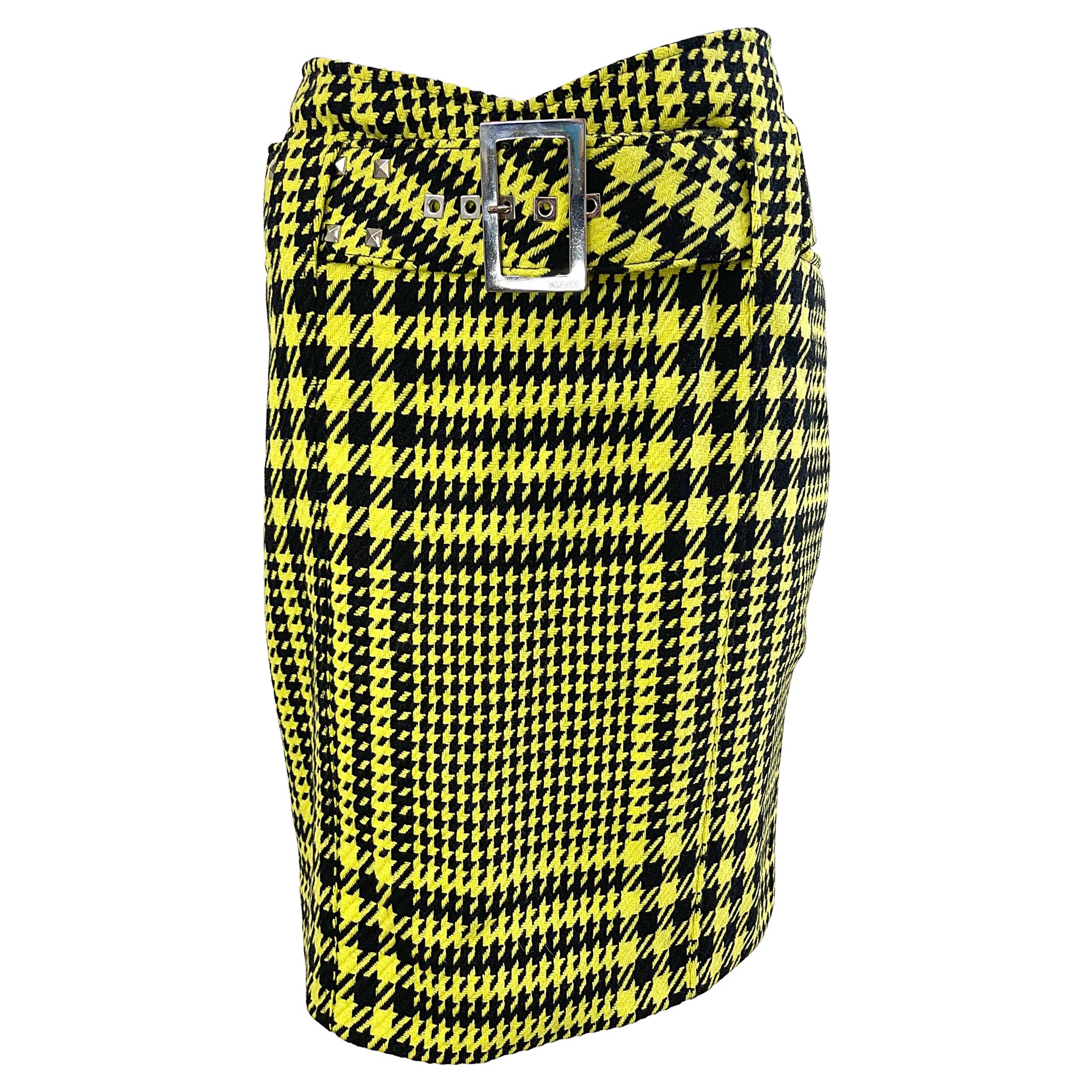 Gianni Versace Fall 2004 Runway Size 8 Yellow Black Houndstooth Belted Skirt For Sale